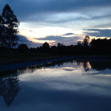 Areeya Resort Watthana Nakhon Buitenkant foto