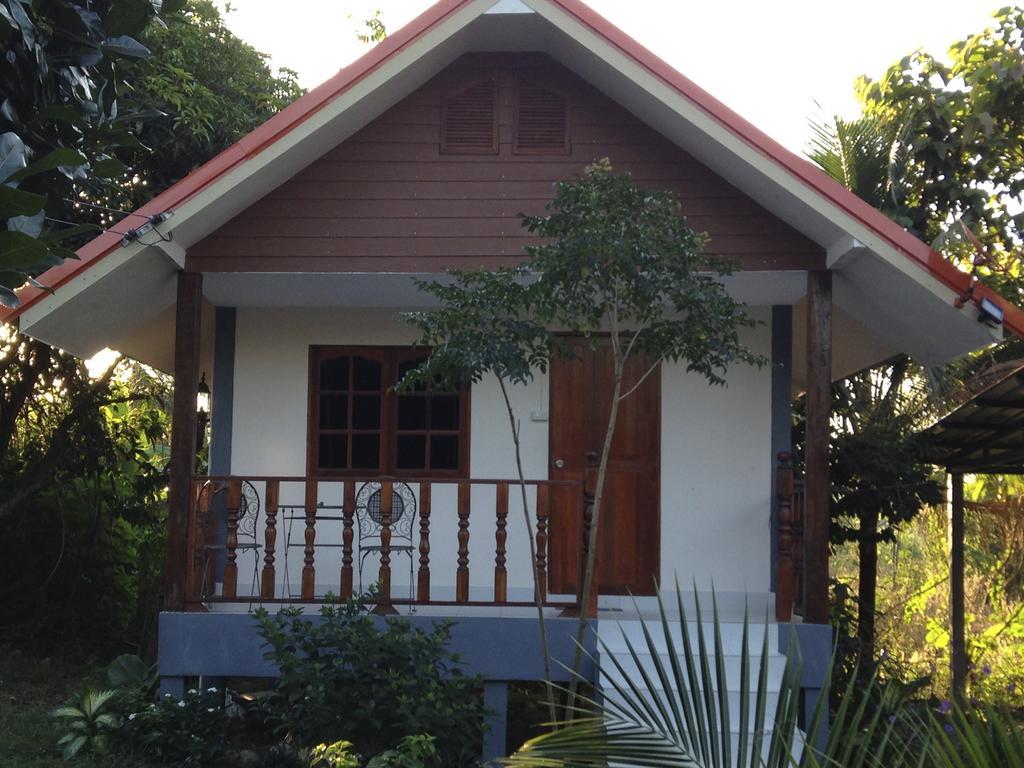 Areeya Resort Watthana Nakhon Buitenkant foto