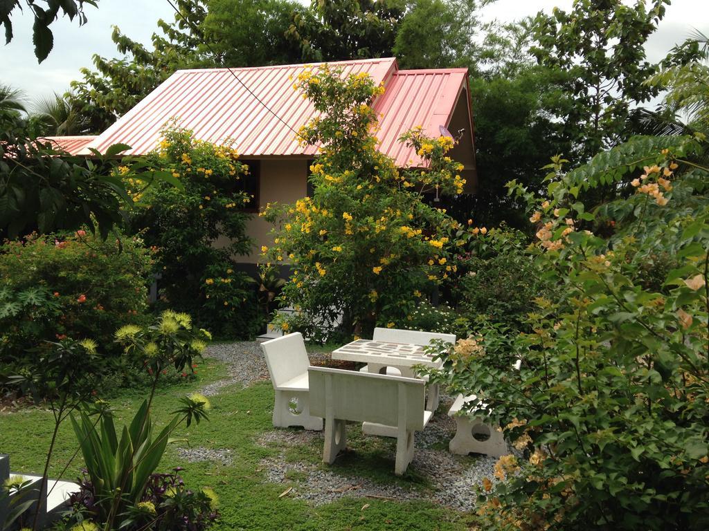 Areeya Resort Watthana Nakhon Buitenkant foto