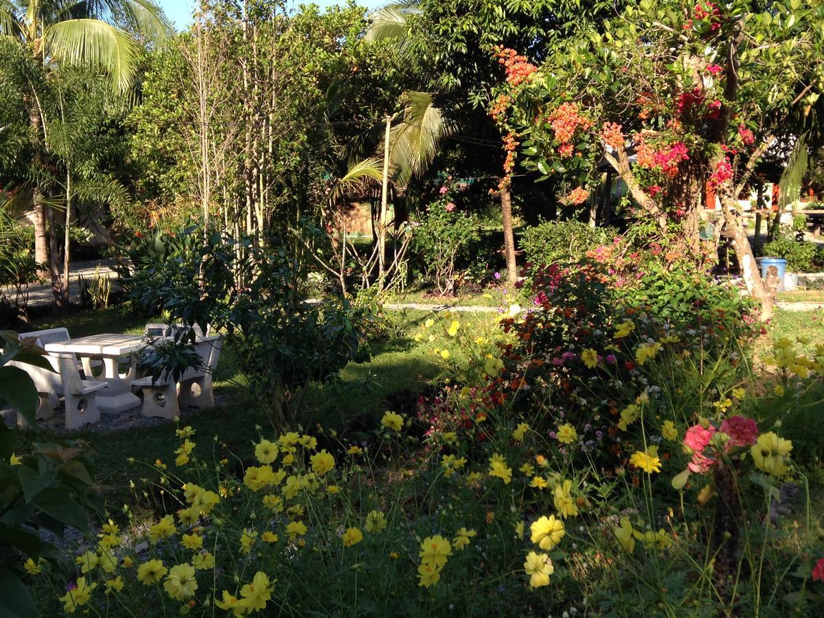 Areeya Resort Watthana Nakhon Buitenkant foto